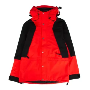 The North Face 94 Retro Mountain Light FutureLight Jacket / Fiery Red